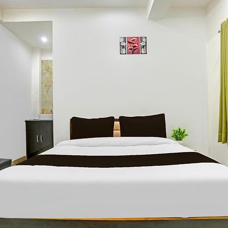 Hotel O The Maruti Paying Guest House バラナシ エクステリア 写真