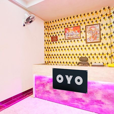Hotel O The Maruti Paying Guest House バラナシ エクステリア 写真