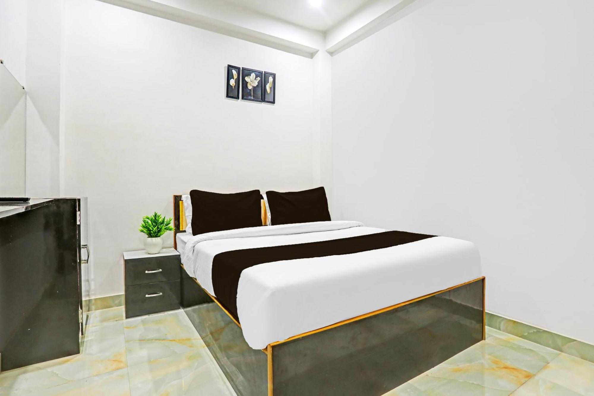 Hotel O The Maruti Paying Guest House バラナシ エクステリア 写真